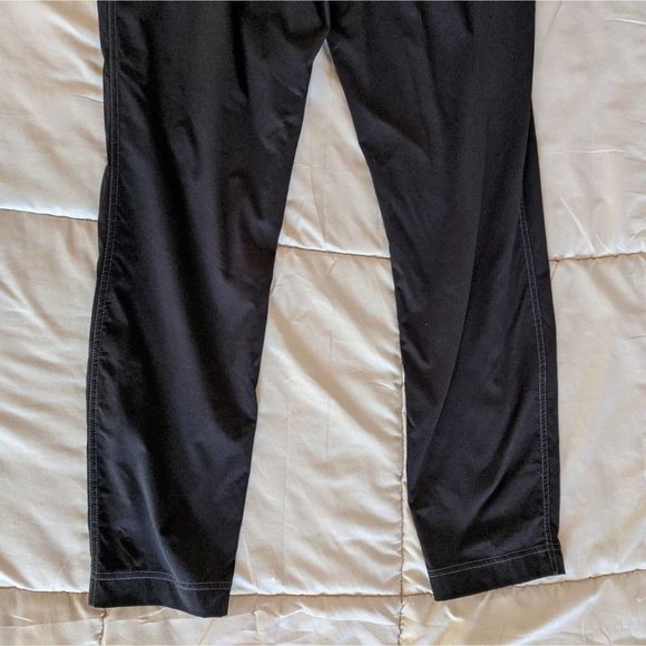 L.L. Bean Black Straight Leg Pants - Picture 3 of 11